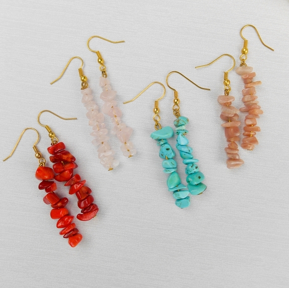 Bee Glam Boutique Jewelry - New Gemstone Chip Earrings